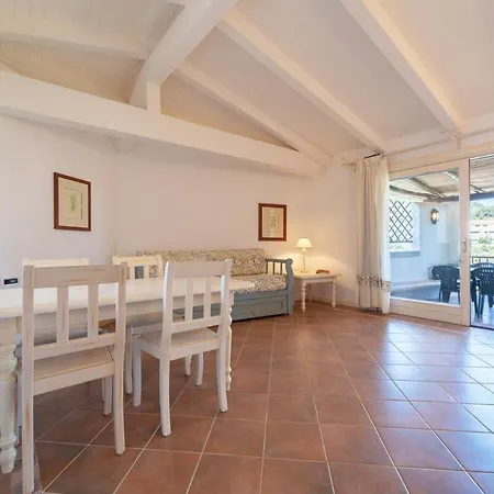 Holiday home -top Location- Casa Con Piscina E A 300 Mt Liscia di Vacca